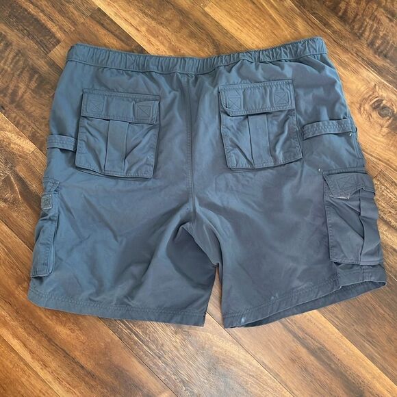 Duluth Trading Co. Belted Nylon Cargo Shorts size 2XL - Picture 2 of 4